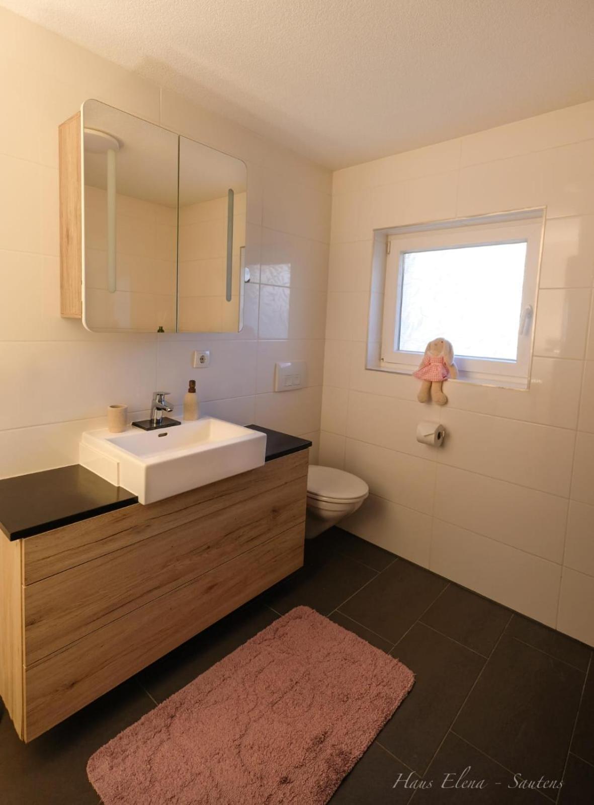 Haus Elena Apartment เซาเทนส์ ภายนอก รูปภาพ