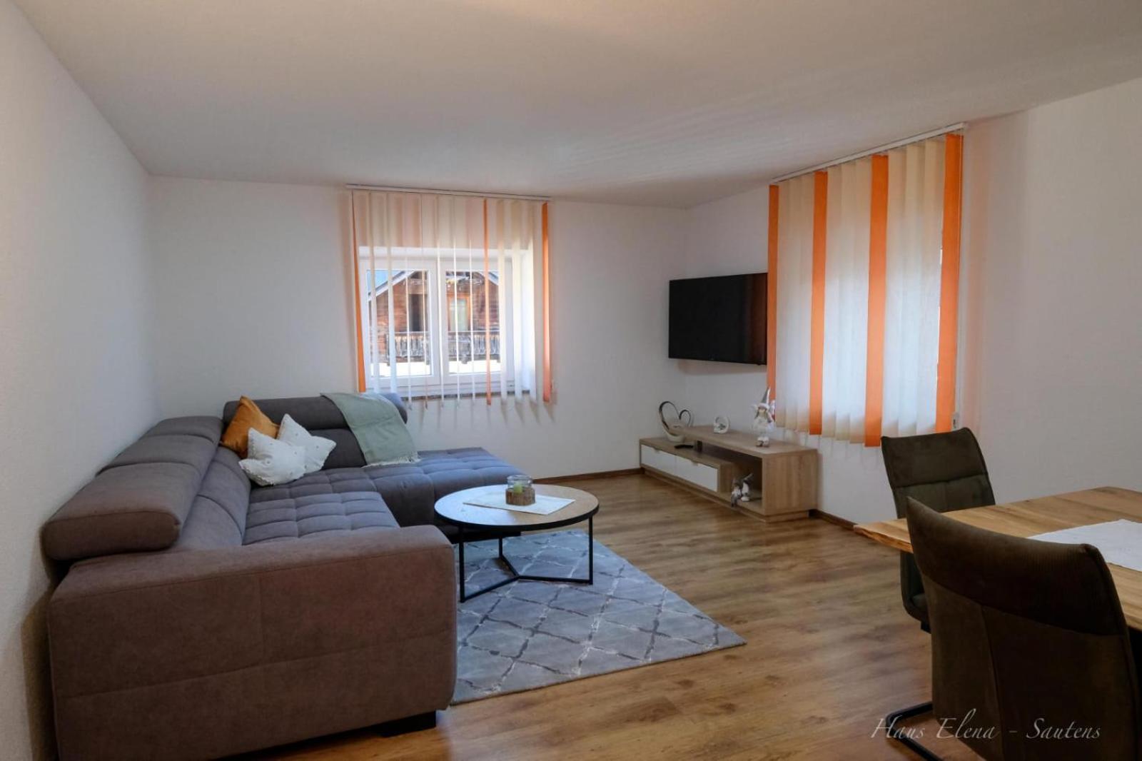 Haus Elena Apartment เซาเทนส์ ภายนอก รูปภาพ
